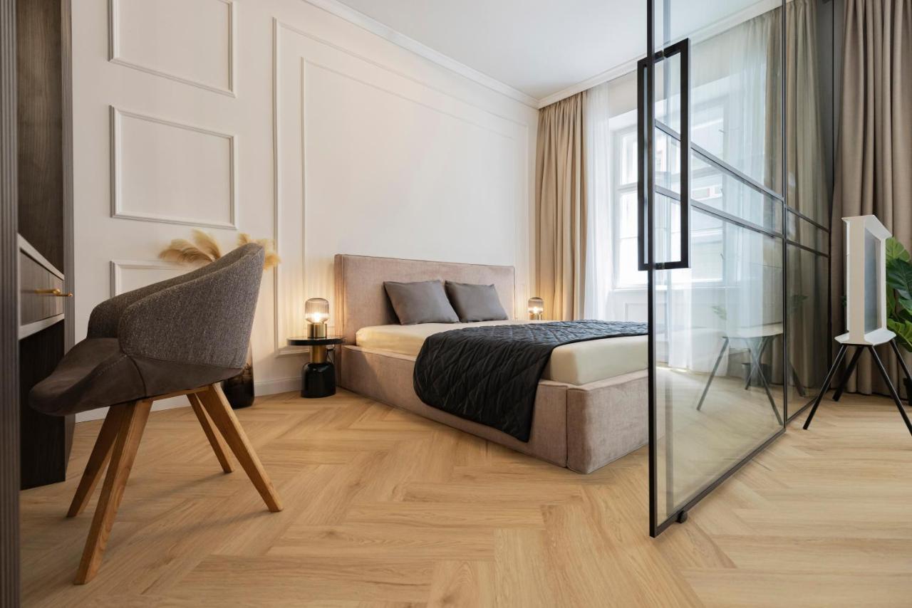 Geneve - Old Town Apartment Bratislava Luaran gambar