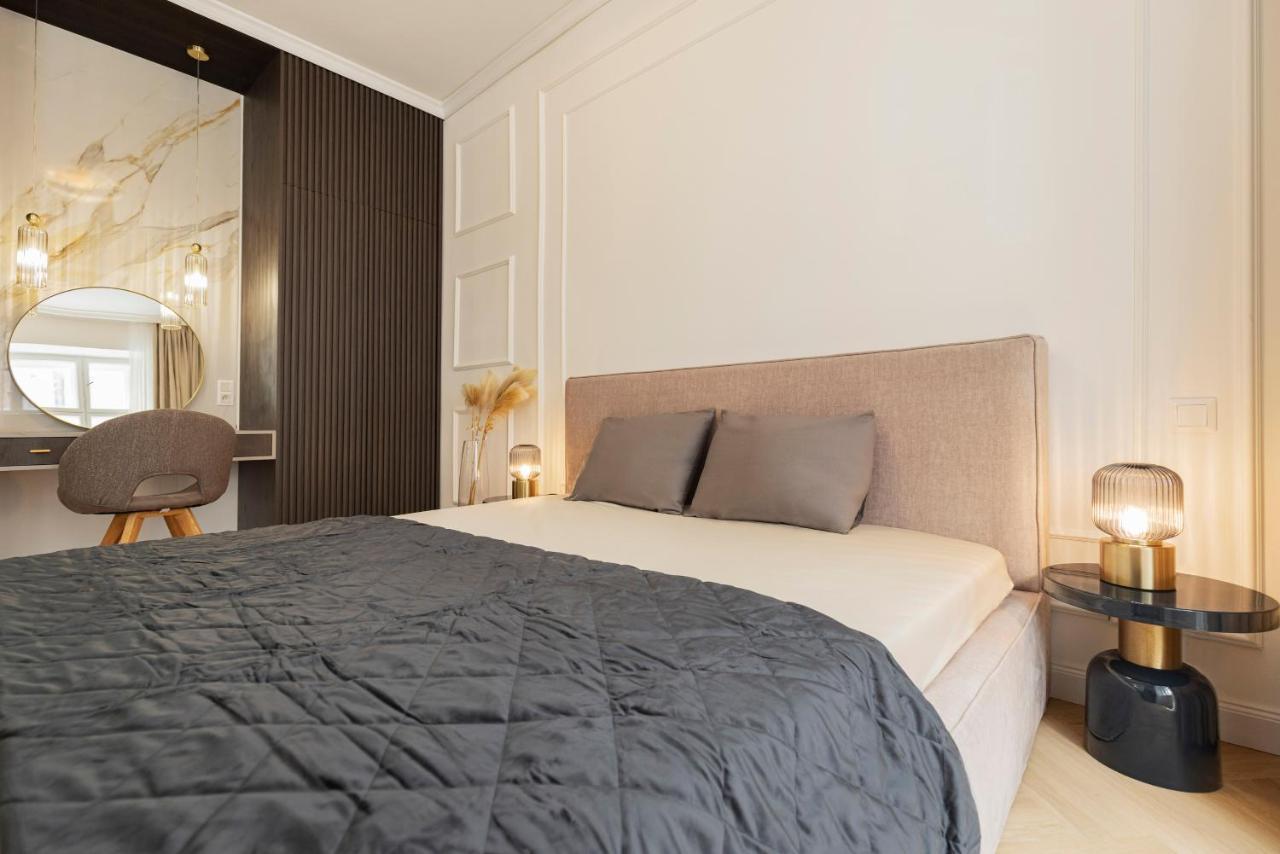 Geneve - Old Town Apartment Bratislava Luaran gambar