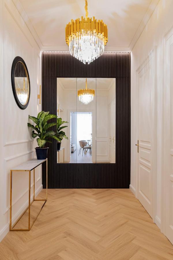 Geneve - Old Town Apartment Bratislava Luaran gambar